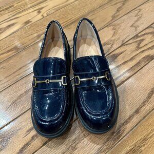 Girl's Navy Patent Leather Platform Loafers Slip On Size 1